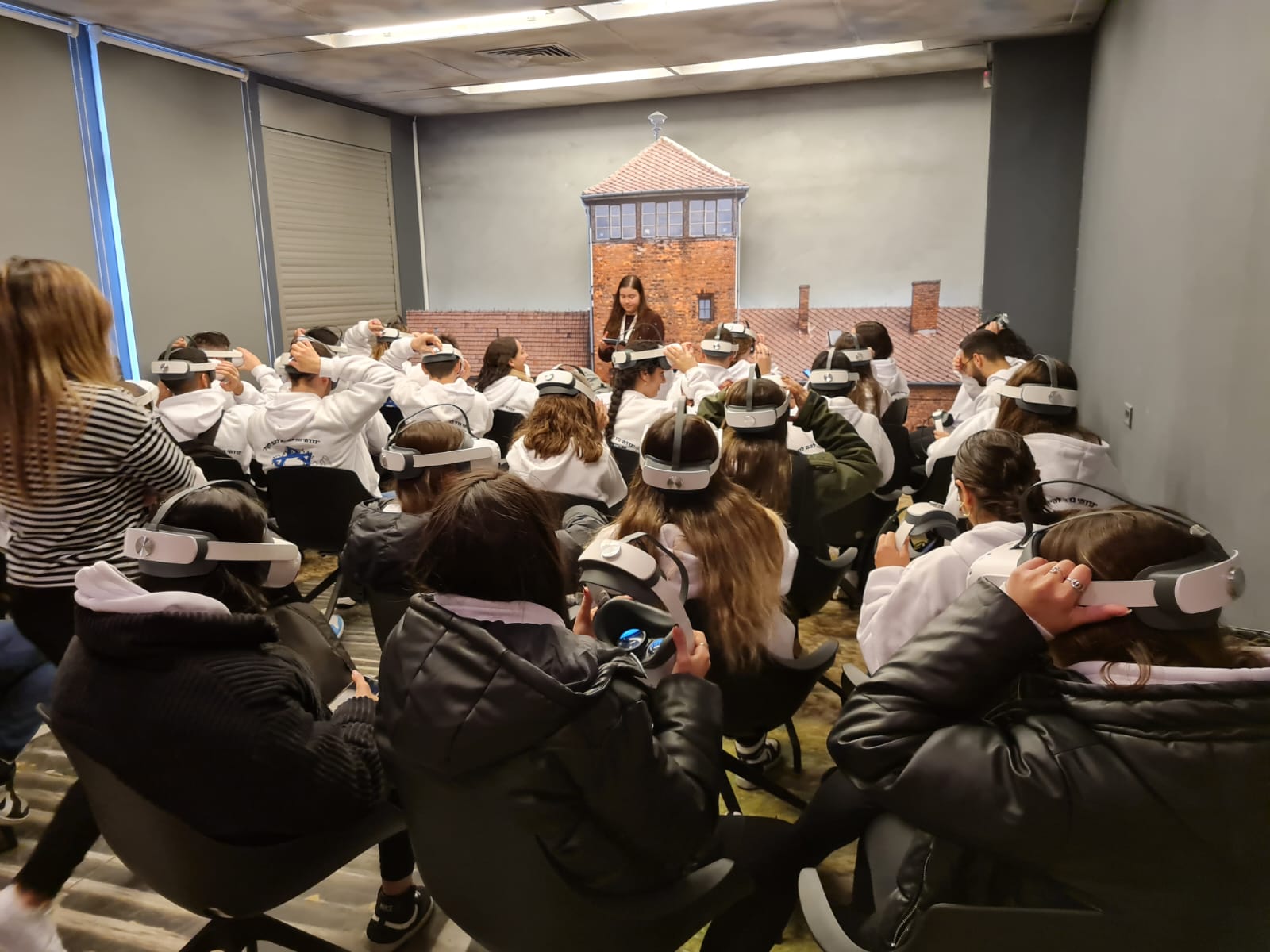 מסע אלטרנטיבי בעקבות זיכרון השואה בישראל - פעילות העשרה לבתי ספר