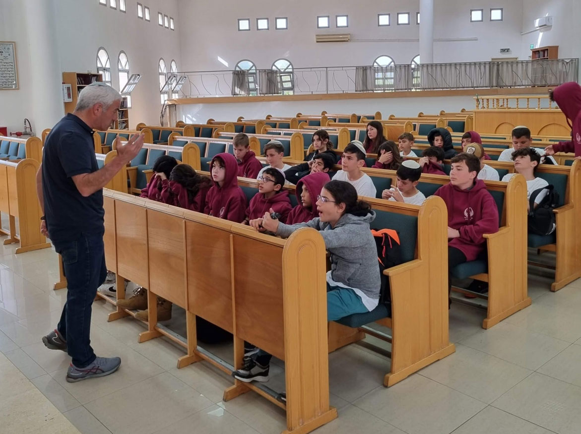 סיורי זהות יהודית לתלמידי בתי ספר תיכון